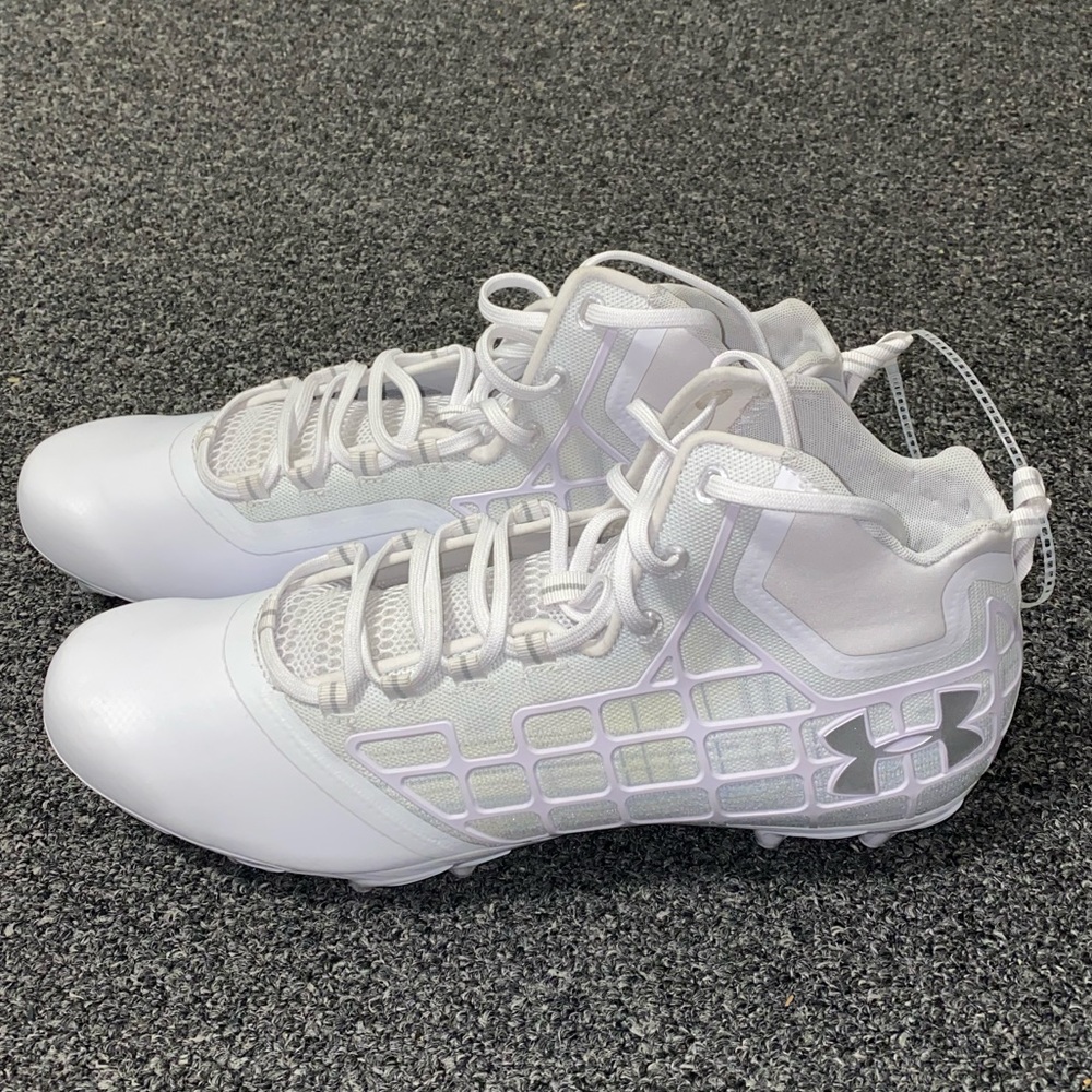 Under Armour Men White Football Cleats Size 14